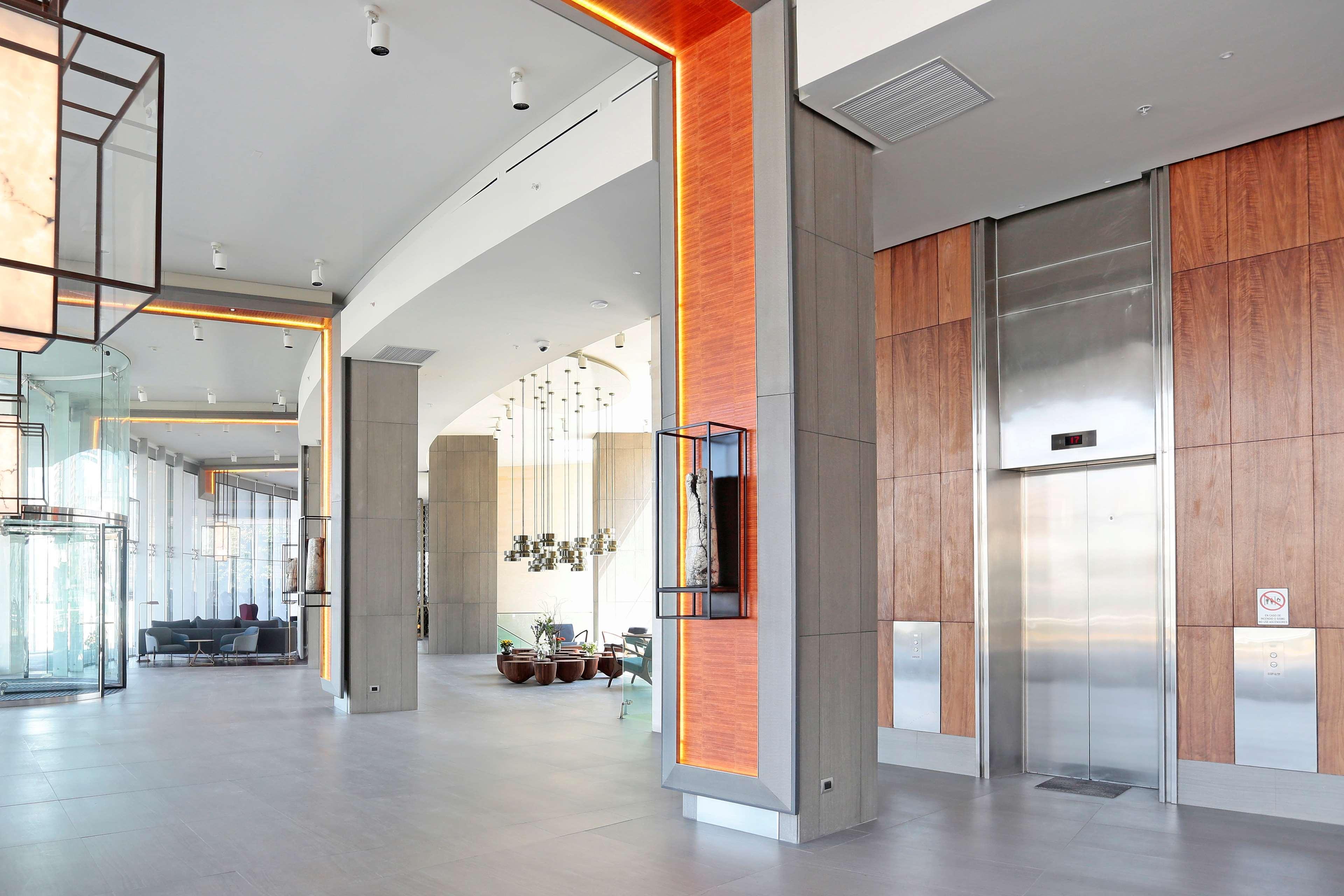 Doubletree By Hilton Santiago Kennedy, Chile Hotel Екстериор снимка