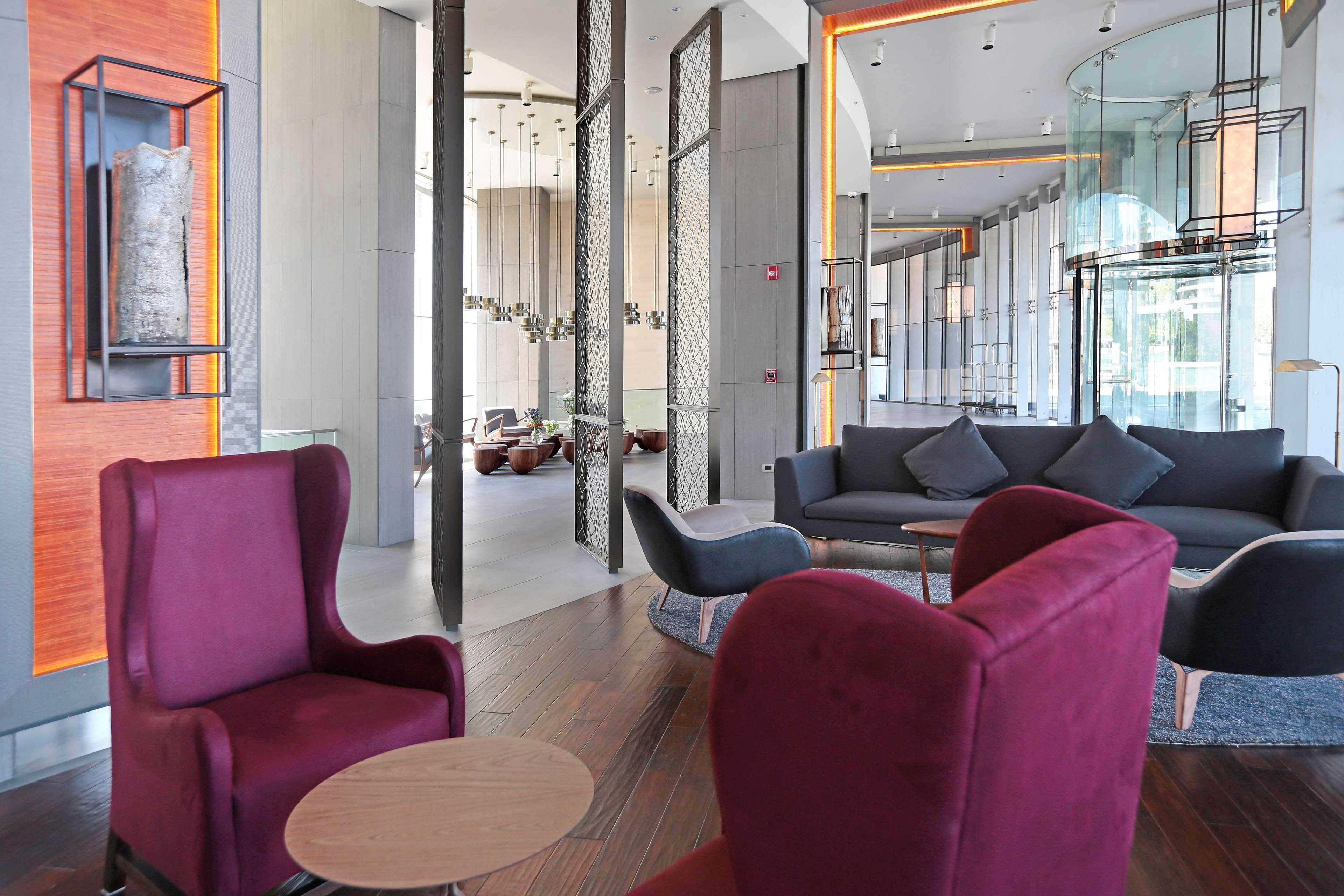 Doubletree By Hilton Santiago Kennedy, Chile Hotel Екстериор снимка