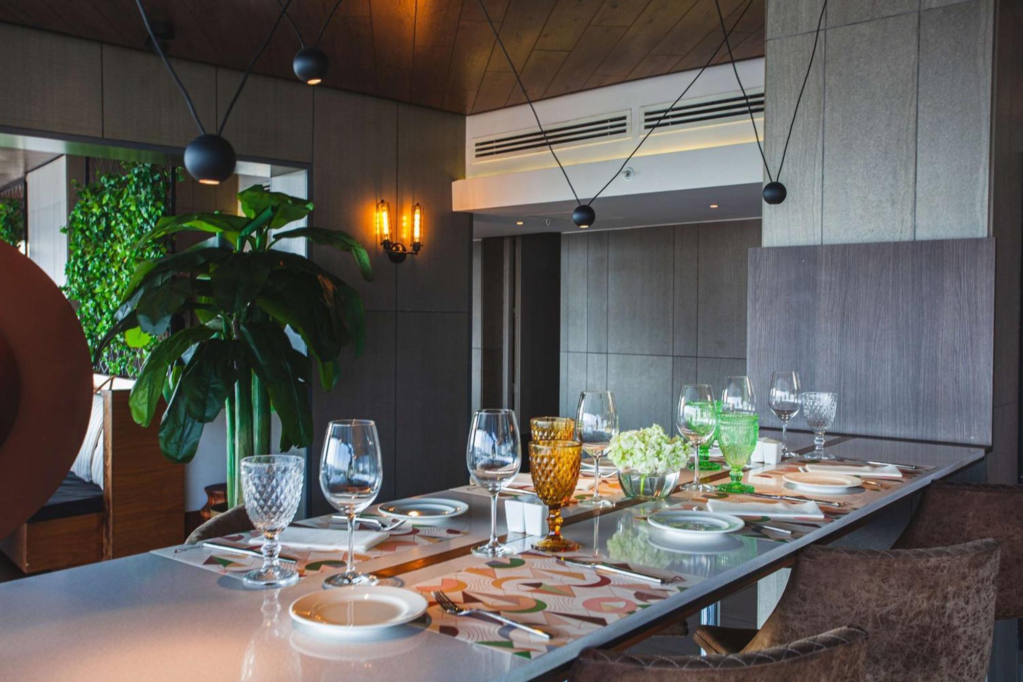 Doubletree By Hilton Santiago Kennedy, Chile Hotel Екстериор снимка