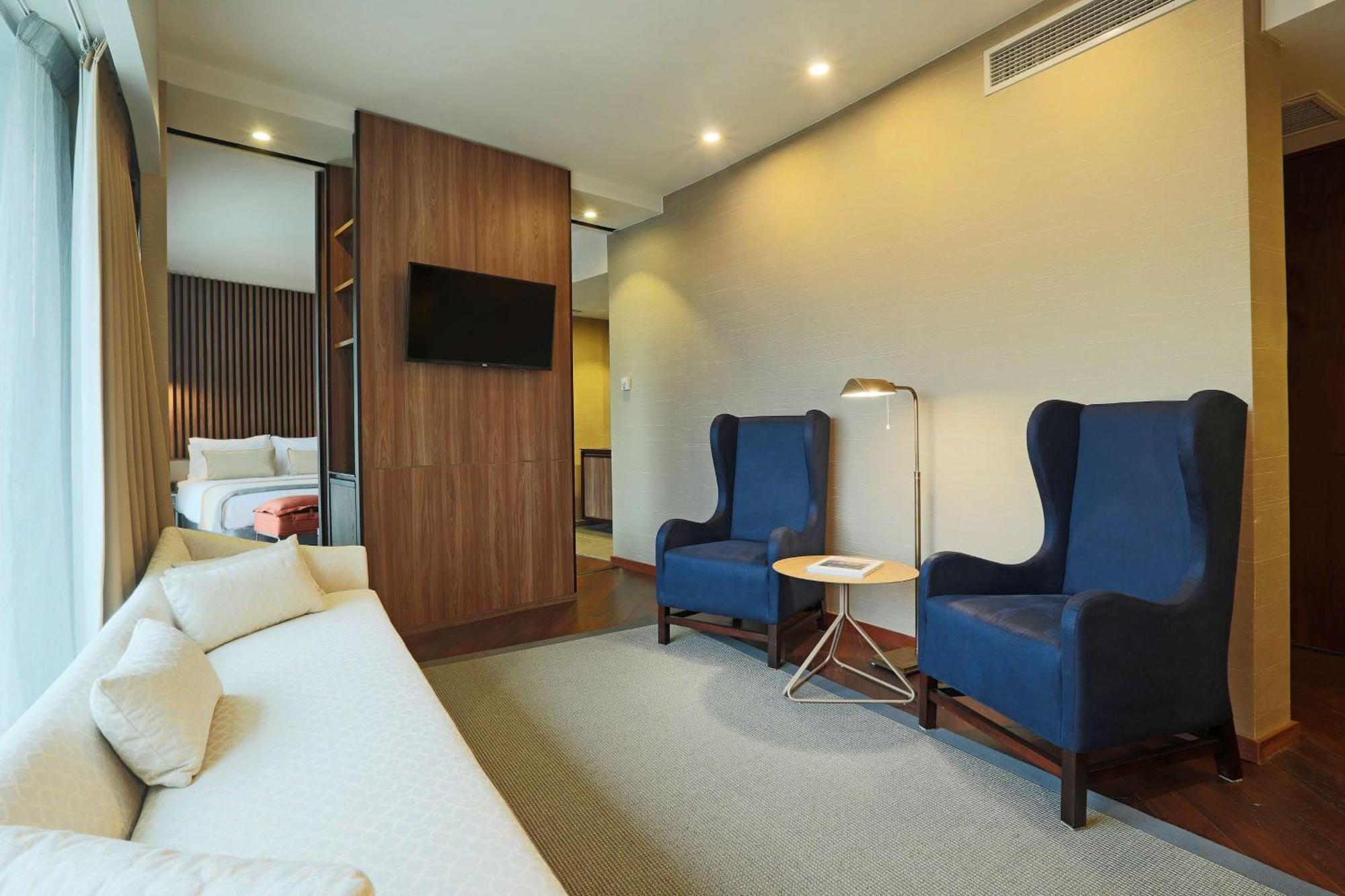 Doubletree By Hilton Santiago Kennedy, Chile Hotel Екстериор снимка