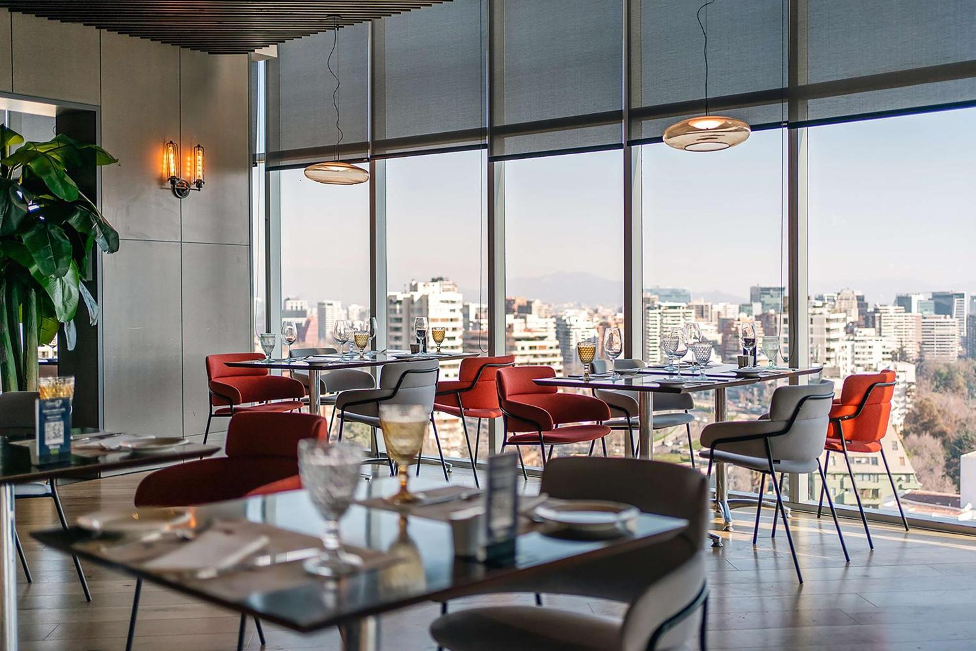 Doubletree By Hilton Santiago Kennedy, Chile Hotel Екстериор снимка