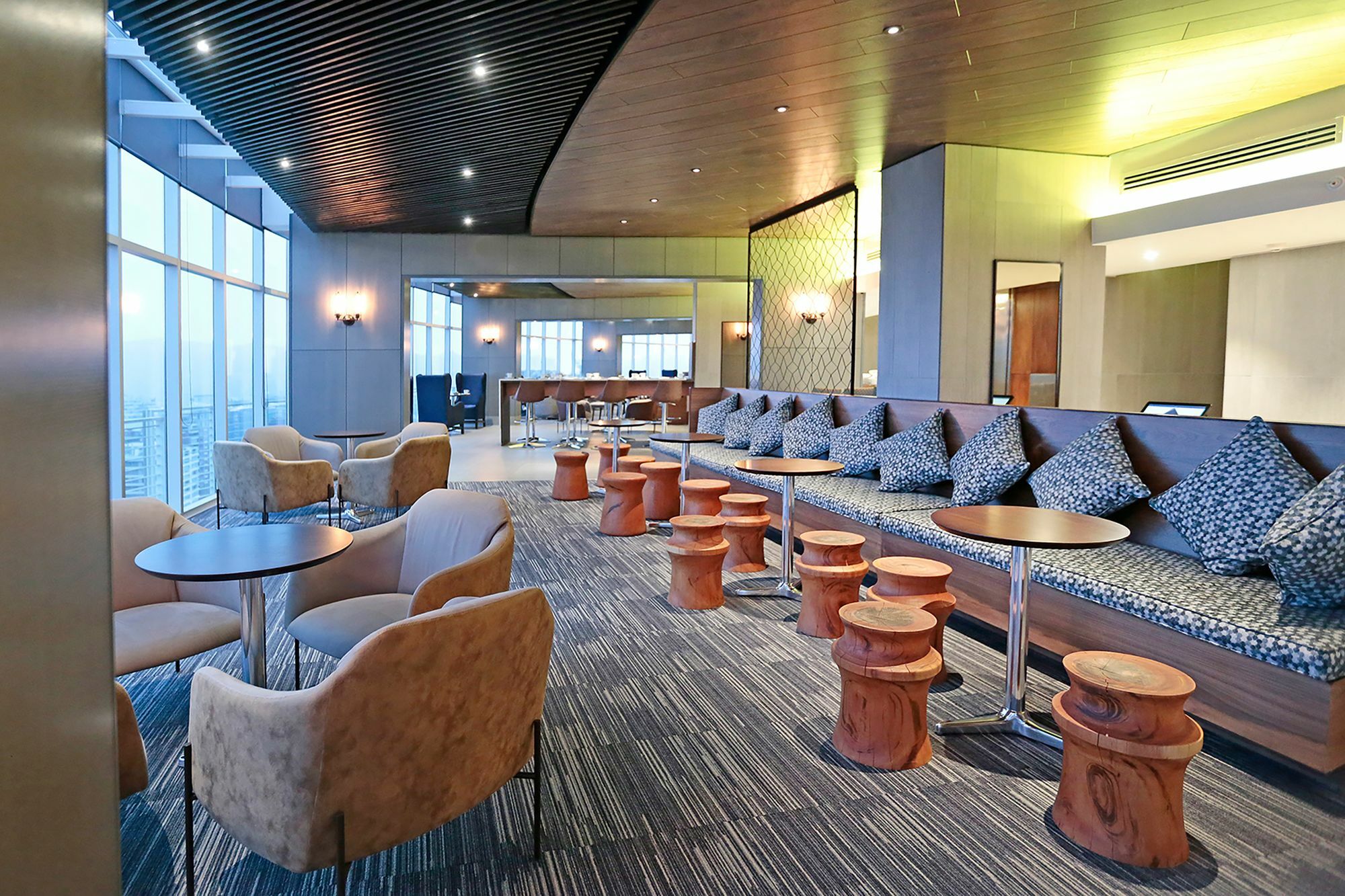 Doubletree By Hilton Santiago Kennedy, Chile Hotel Екстериор снимка
